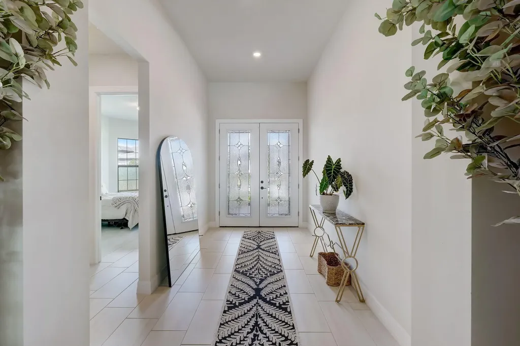 9234 Balsamo Drive Palm Beach Gardens FL 33412