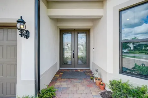 9234 Balsamo Drive Palm Beach Gardens FL 33412