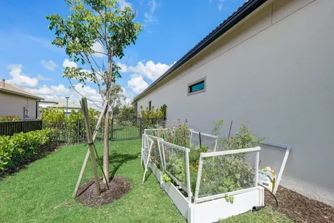 9234 Balsamo Drive Palm Beach Gardens FL 33412