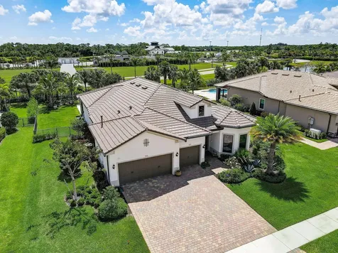 9234 Balsamo Drive Palm Beach Gardens FL 33412