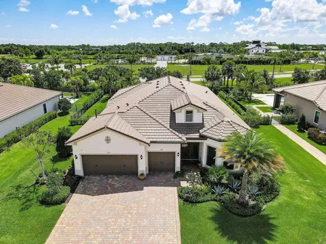 9234 Balsamo Drive Palm Beach Gardens FL 33412