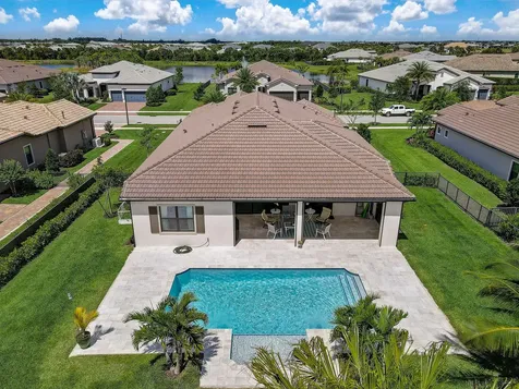 9234 Balsamo Drive Palm Beach Gardens FL 33412