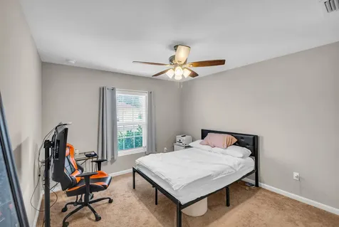 1220 SE Navajo Lane Port St Lucie FL 34983