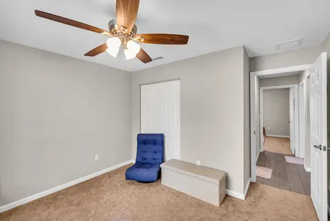 1220 SE Navajo Lane Port St Lucie FL 34983