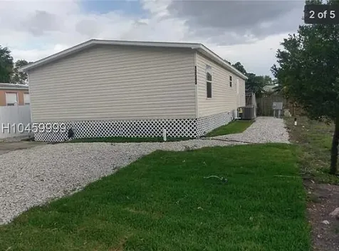 13560 SW 7th Place Davie FL 33325