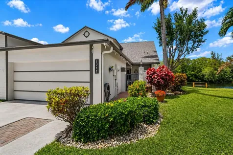 1711 Landings Boulevard Greenacres FL 33413