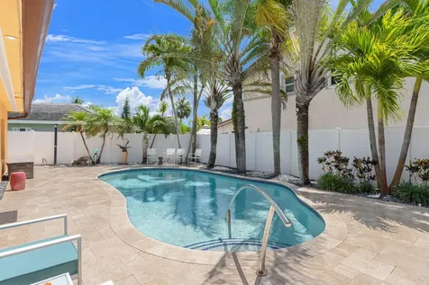 1108 NW 29th Court Wilton Manors FL 33311