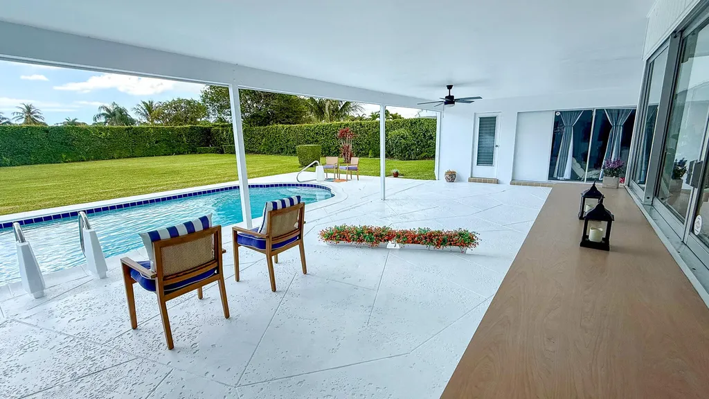 10124 Seagrape Way Palm Beach Gardens FL 33418
