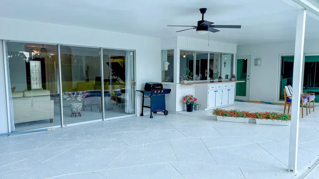 10124 Seagrape Way Palm Beach Gardens FL 33418