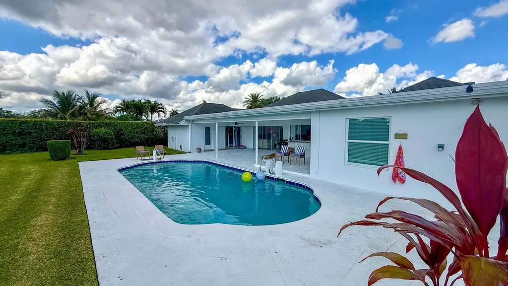 10124 Seagrape Way Palm Beach Gardens FL 33418