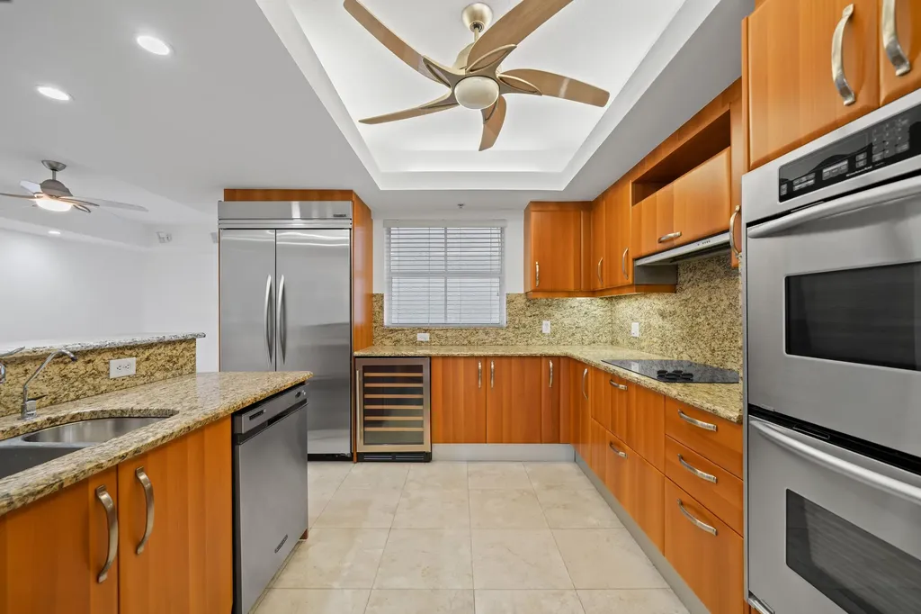 2051 SE 3rd Street Deerfield Beach FL 33441