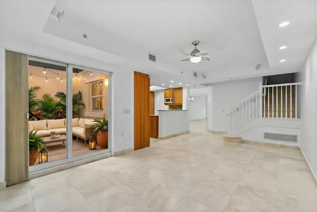 2051 SE 3rd Street Deerfield Beach FL 33441