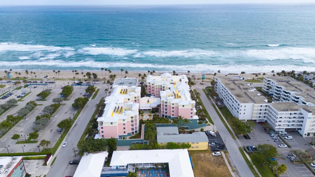 2051 SE 3rd Street Deerfield Beach FL 33441