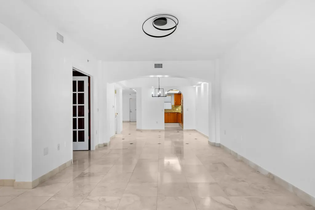 2051 SE 3rd Street Deerfield Beach FL 33441