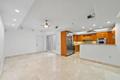 2051 SE 3rd Street Deerfield Beach FL 33441
