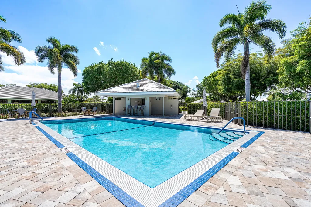 3661 Royal Tern Circle Boynton Beach FL 33436