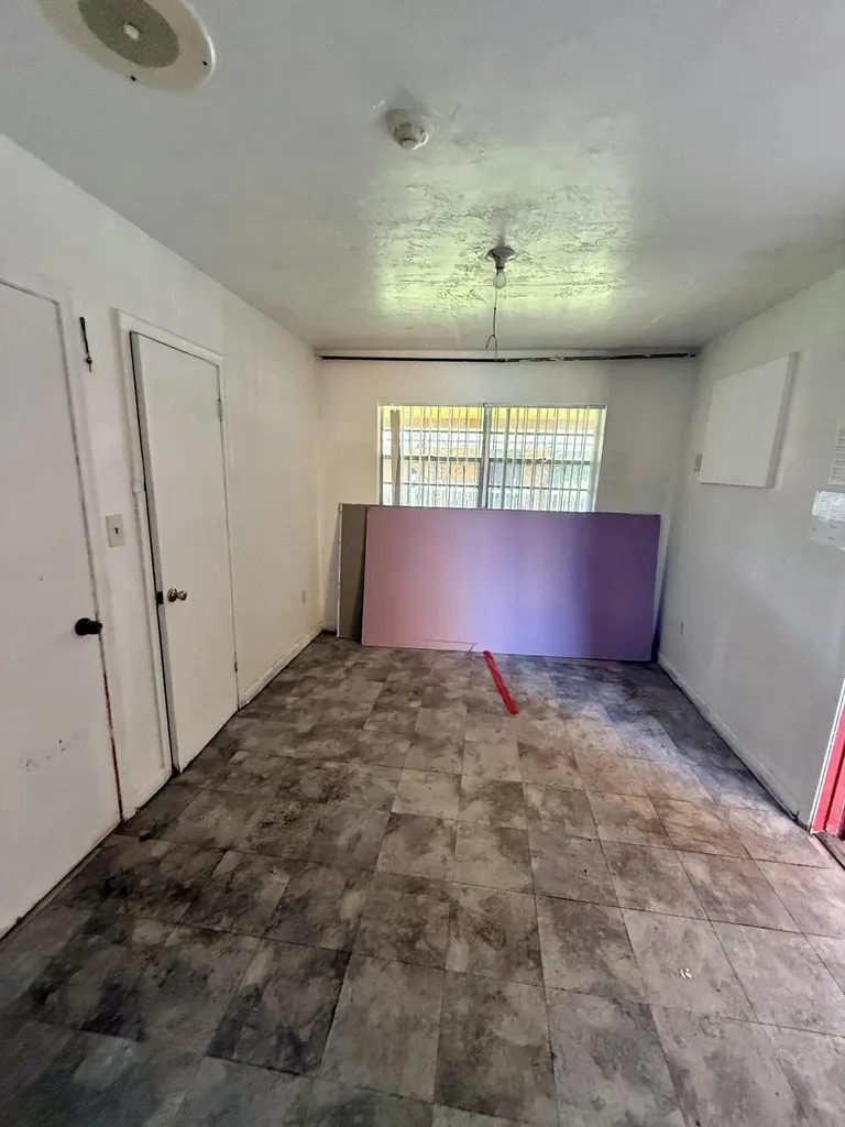 601 W Canal Street Street N Belle Glade FL 33430