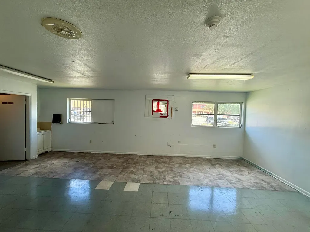 601 W Canal Street Street N Belle Glade FL 33430