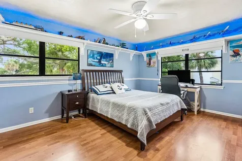 2101 N Palm Circle North Palm Beach FL 33408