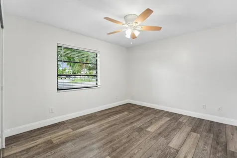 2101 N Palm Circle North Palm Beach FL 33408
