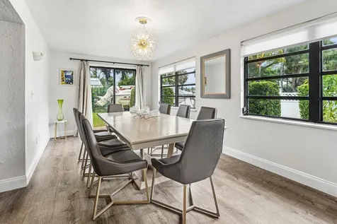 2101 N Palm Circle North Palm Beach FL 33408