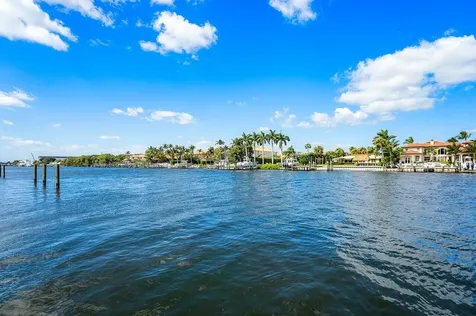 2101 N Palm Circle North Palm Beach FL 33408