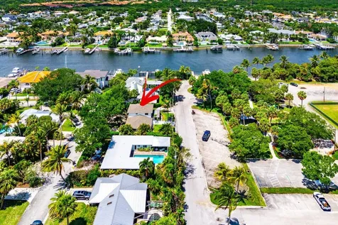 2101 N Palm Circle North Palm Beach FL 33408
