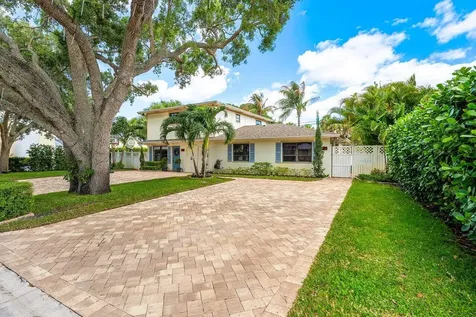 2101 N Palm Circle North Palm Beach FL 33408