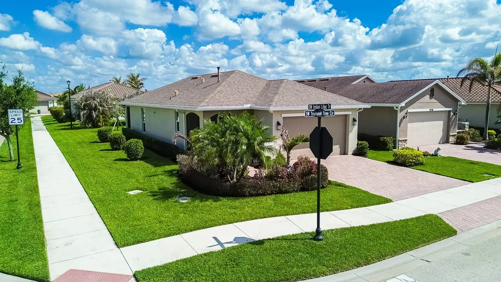 9792 SW Trumpet Tree Circle Port St Lucie FL 34987