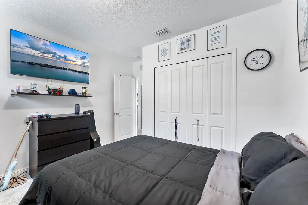 1131 Veleiros Boulevard Deerfield Beach FL 33064