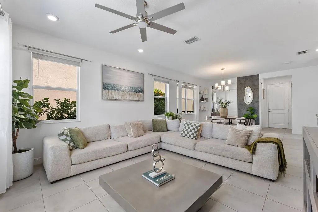 1131 Veleiros Boulevard Deerfield Beach FL 33064