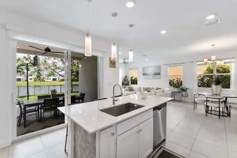1131 Veleiros Boulevard Deerfield Beach FL 33064
