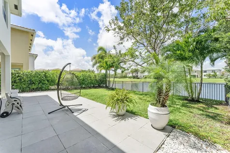 1131 Veleiros Boulevard Deerfield Beach FL 33064