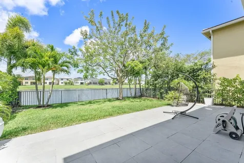 1131 Veleiros Boulevard Deerfield Beach FL 33064