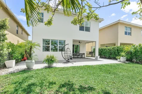 1131 Veleiros Boulevard Deerfield Beach FL 33064