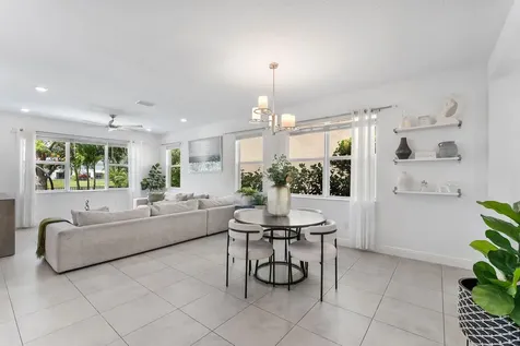 1131 Veleiros Boulevard Deerfield Beach FL 33064