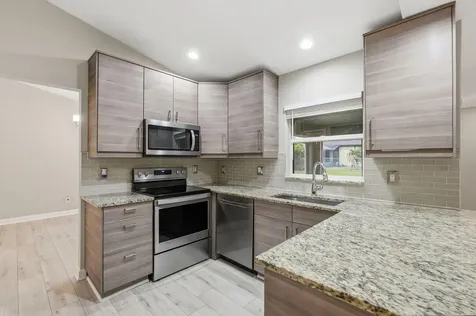2280 SW Halissee Street Port St Lucie FL 34953