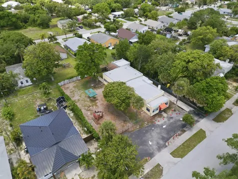 216 SW 2nd Avenue Delray Beach FL 33444