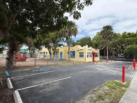 216 SW 2nd Avenue Delray Beach FL 33444