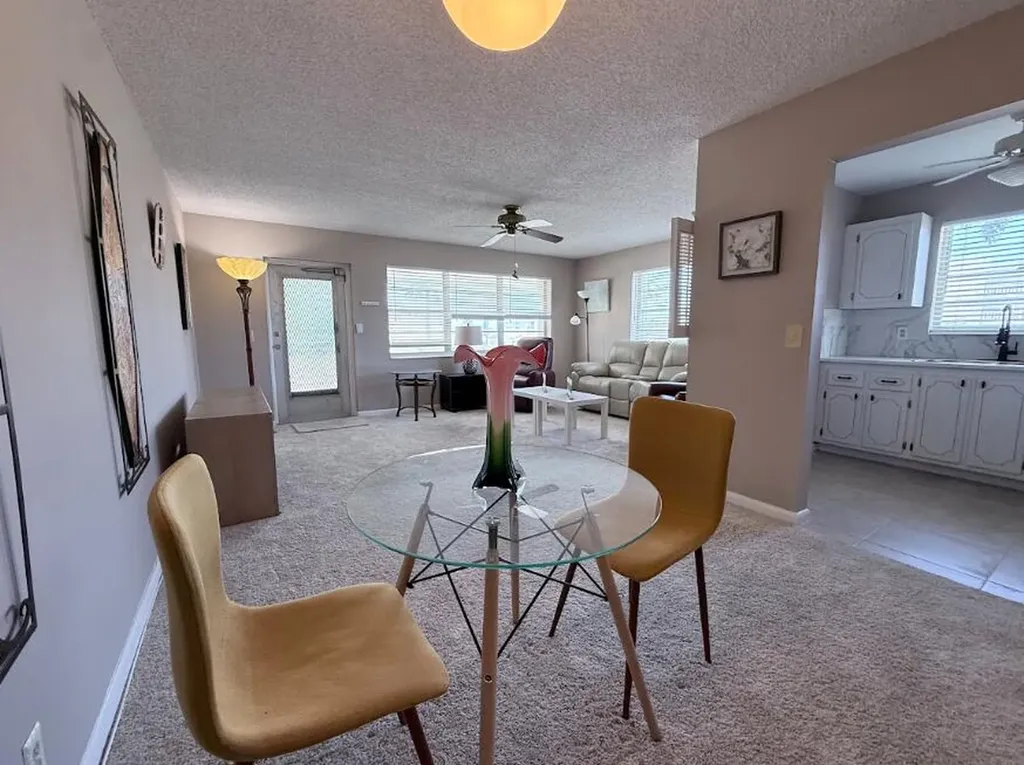226 Windsor J West Palm Beach FL 33417