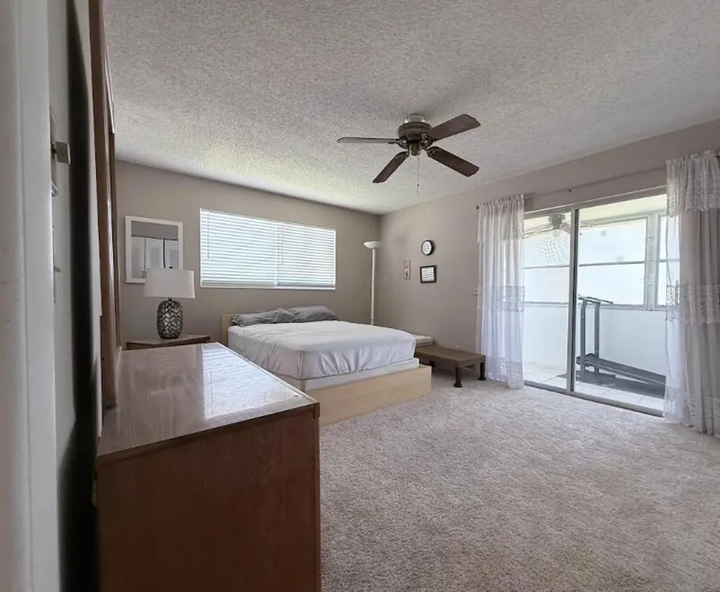 226 Windsor J West Palm Beach FL 33417
