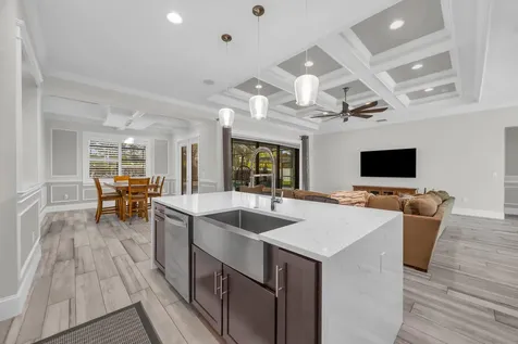 6083 NW East Deville Circle Port St Lucie FL 34986