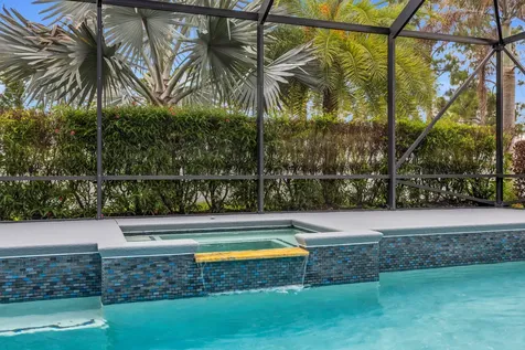 6083 NW East Deville Circle Port St Lucie FL 34986