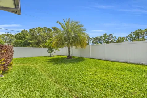 6083 NW East Deville Circle Port St Lucie FL 34986