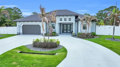 6083 NW East Deville Circle Port St Lucie FL 34986