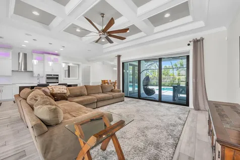 6083 NW East Deville Circle Port St Lucie FL 34986