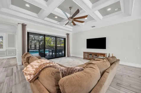 6083 NW East Deville Circle Port St Lucie FL 34986