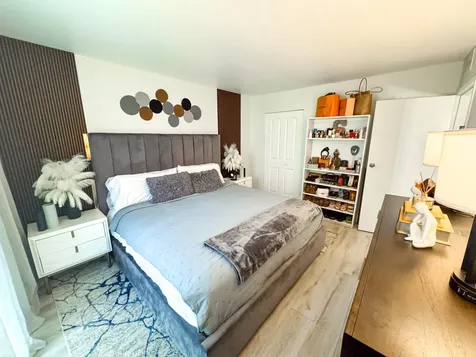 17011 N Bay Road Sunny Isles Beach FL 33160