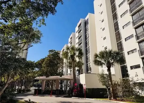 17011 N Bay Road Sunny Isles Beach FL 33160