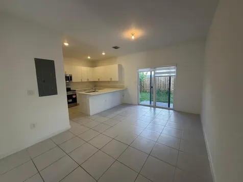2885 SE 25th Road Homestead FL 33035